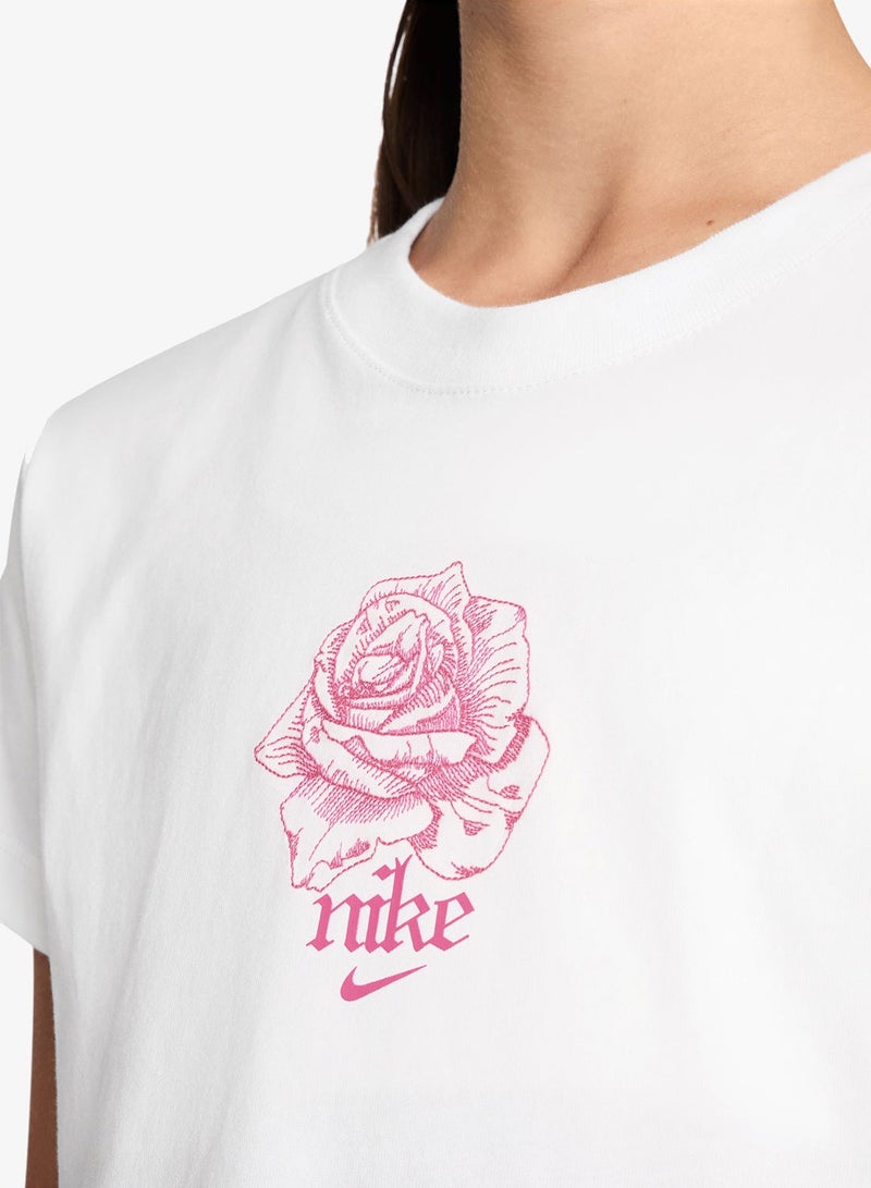 Nike Youth Nsw Cropped T-Shirt - Image 3